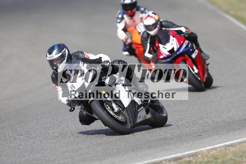 /37 09.08.2026  Pluess Motosport ADR/Freies Fahren/92